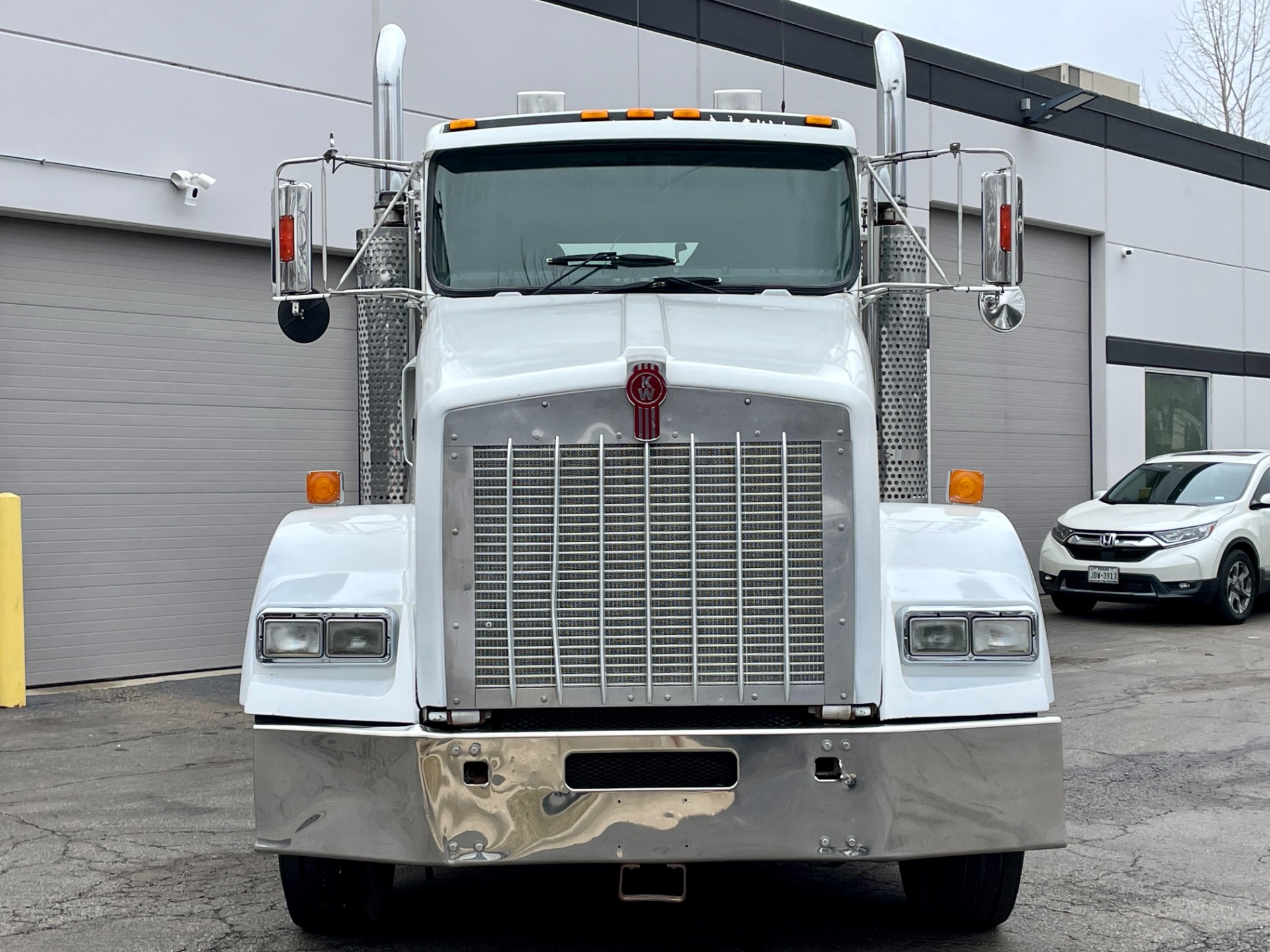 Used 2006 Kenworth T800 Day Cab - Cummins ISX - 475 Horsepower - 10 Speed  Manual - WET KIT For Sale ($65,800) | Midwest Truck Group Stock #19880